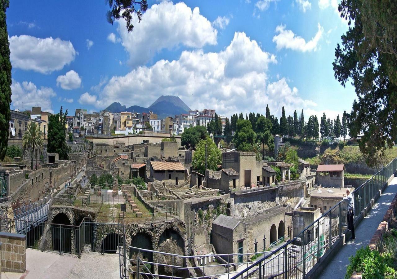 Bed and Breakfast Insula House Ercolano Exterior foto